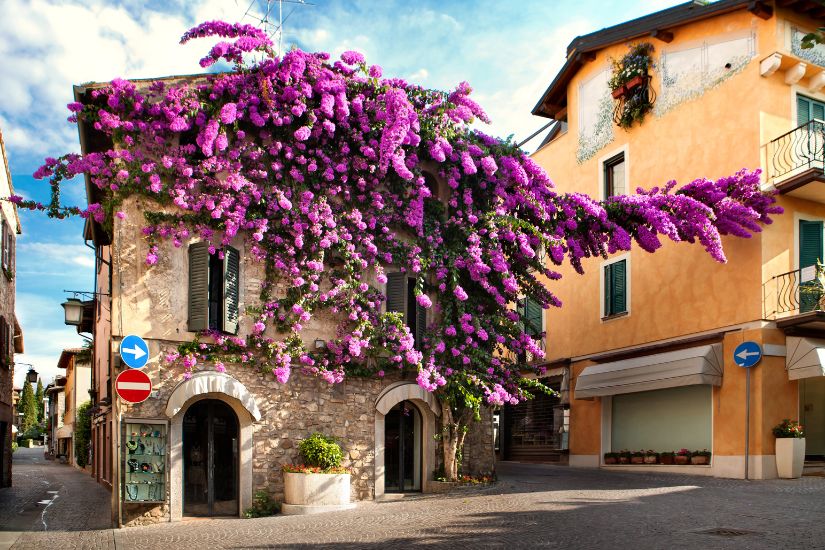 Sirmione old town